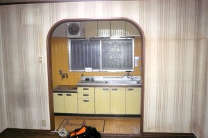 野里キッチン（Before）